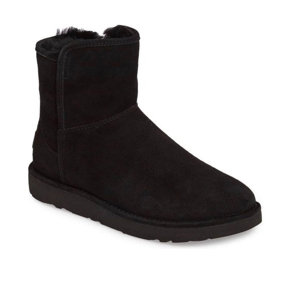 UGG Shoes - UGG Abree Mini Boot Black NWT 5